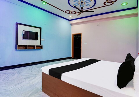 Hotel O J.D. Palace