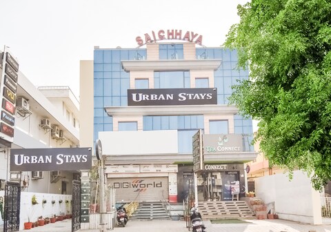 Collection O Hotel Urban Stays