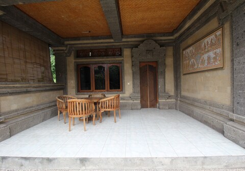 Belvilla Ratna Resort Ubud PalaceNearUbud Palace