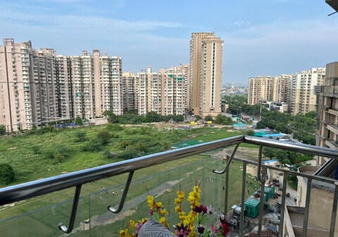 Casa felice - Elevated living with a view