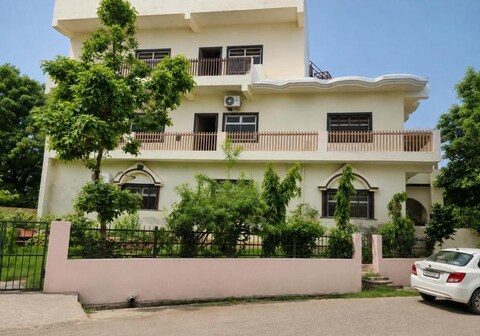 Kridha Home stay..