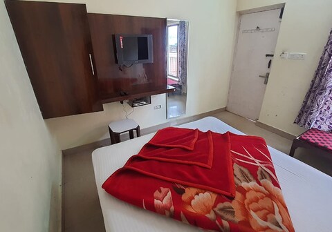 Prakash Residency Ooty