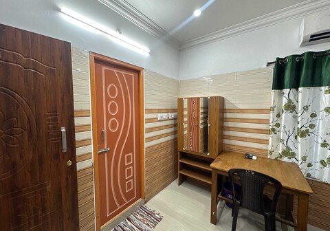 POP 84288E Sealara Villa