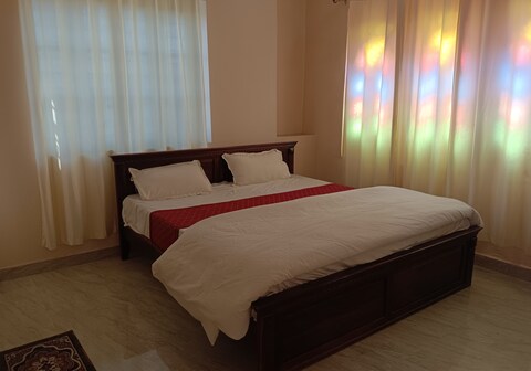 Pithoragarh Guesthouse