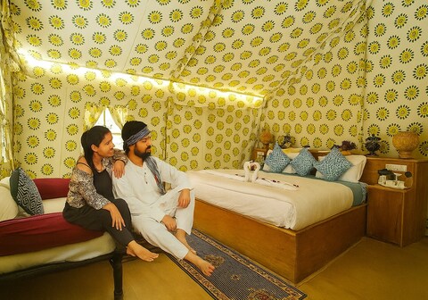 DESERT GALAXY CAMP
