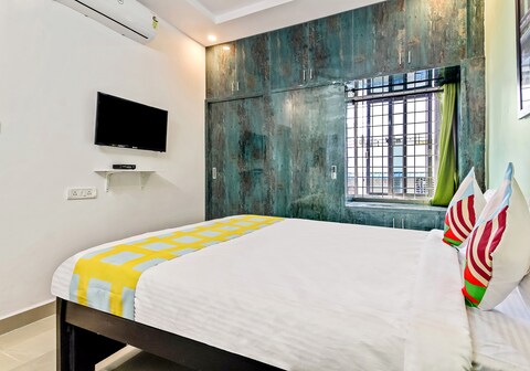 Collection O Vennela Residency