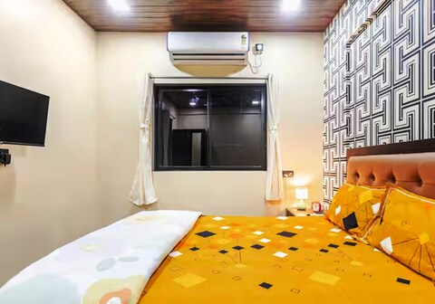 Studio Apartment in Andheri West 1001