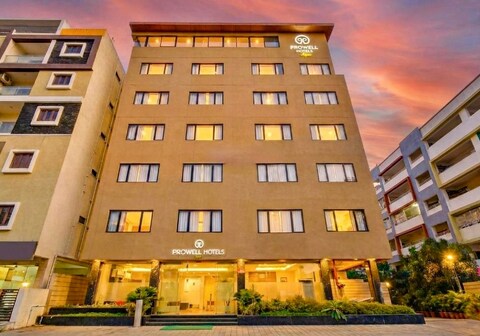Prowell Hotels Apex