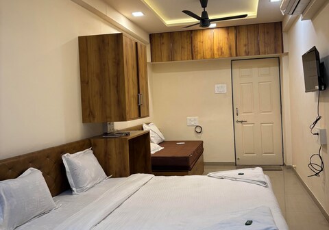Supraz Nest