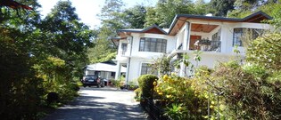 Grey Dove Homestay Rooms (Double Bedded Room), Kalimpong Grey Dove Homestay Rooms (Double Bedded Room), Kalimpong