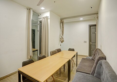 Super Townhouse Mannat Rohini 16