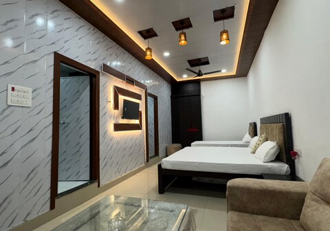 HOTEL ATHARVA, Dudhi