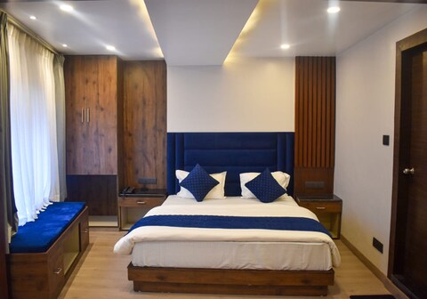 Hotel Brothers
