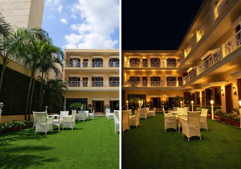 MOHAN`S COURTYARD