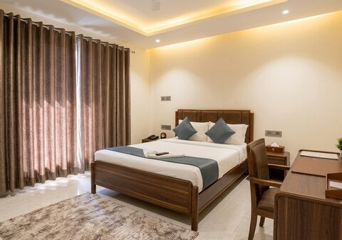 HOTEL SILVER SUITS