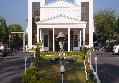 Hotel Hundred Palms Resort