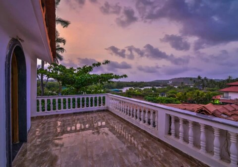 RIVER VIEW 3BHK SAIDHAM VILLA NEAR CANDOLIM BEACH