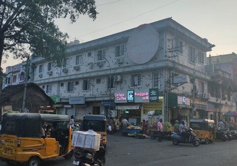 Krishna Park Guest House