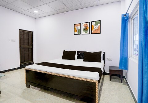 Hotel O Devki Garden