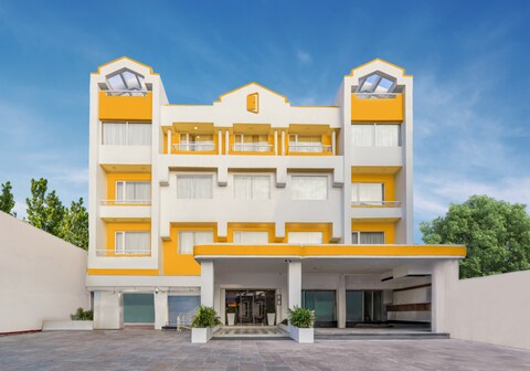 Bloom Hotel Katra