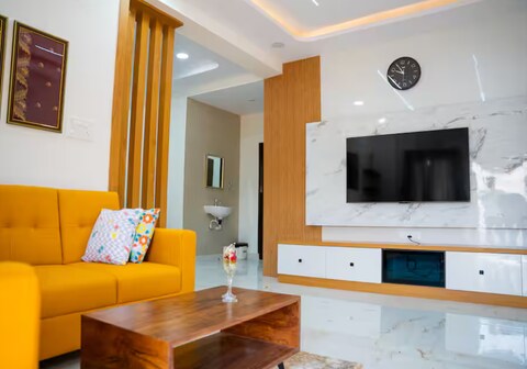 Lake View flat near Lanco Hills