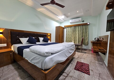 The Kiara Waves | 3Mins Walk To Sea Beach