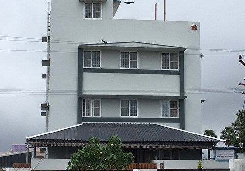 Shantham Service Apartments