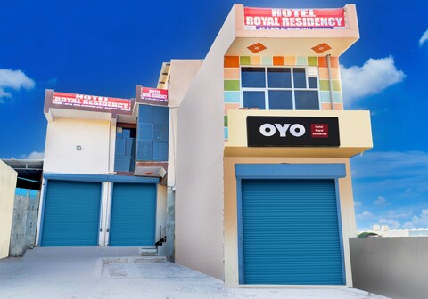 Hotel O Royal Residency