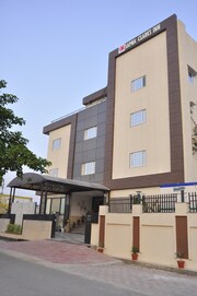 Sapna Clarks Inn - Lucknow, Lucknow Sapna Clarks Inn - Lucknow, Lucknow