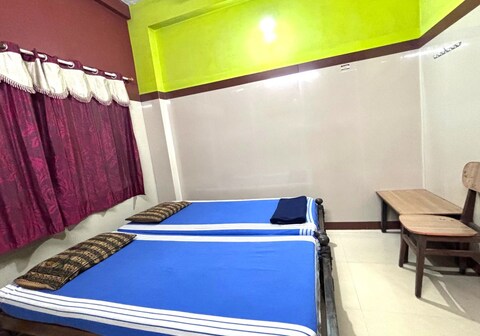 STAYMAKER Chitramoola Tourist Home