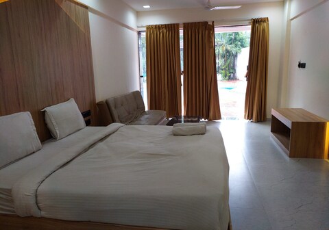Hill View Resort