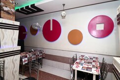 OYO 15794 Jatin Hotel, Haldwani OYO 15794 Jatin Hotel, Haldwani