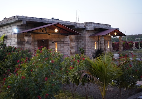 LAND OF SAVAJ GIR FARM