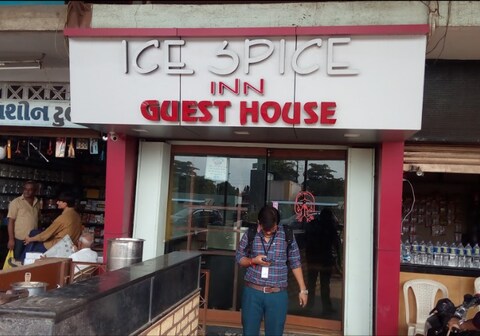 ICE SPICE INN