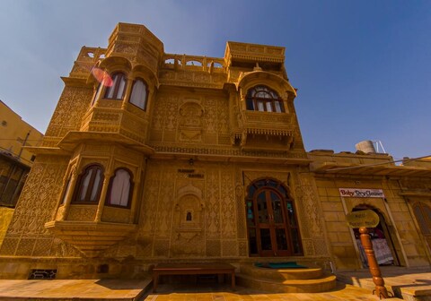 Hotel Pleasant Haveli - ONLY ADULT