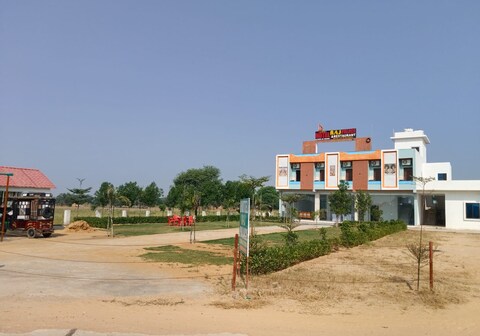 Hotel Raj Palace & Restaurent