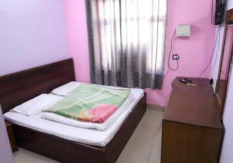 New Samrat Hotel And Restaurant