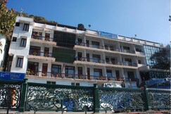 Hotel Classic The Mall, Nainital Hotel Classic The Mall, Nainital