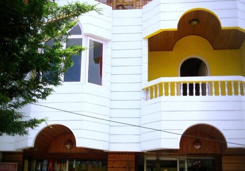 RATNAGIRI HOTEL