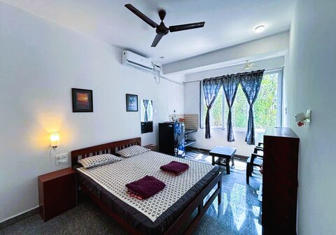 Studio Serenity Cove R2 in Mukund Sadan Arambol