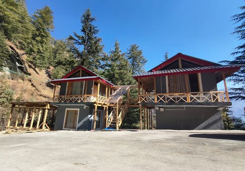 Shreya cozy hut sainj