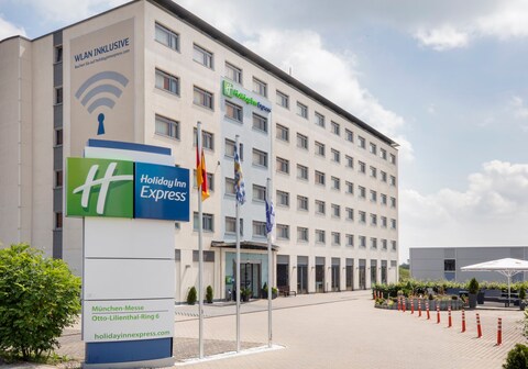 Holiday Inn Express M