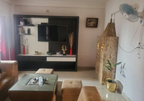 Cheerfull 4 BR Villa | Garden & Terrace