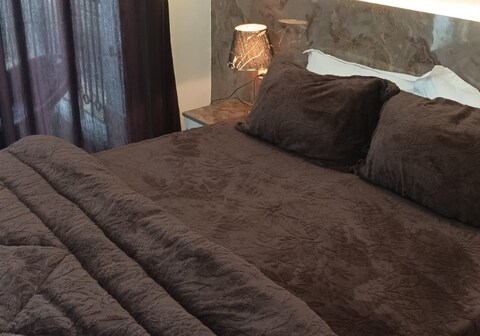 Elevate escapes bnb near expomart