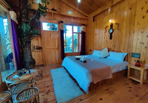 Jibhi hunting wood Tree cottage