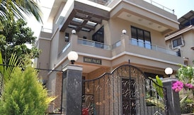Mount Palace-4 BHK Luxury Villa with private pool, Lonavala And Khandala Mount Palace-4 BHK Luxury Villa with private pool, Lonavala And Khandala