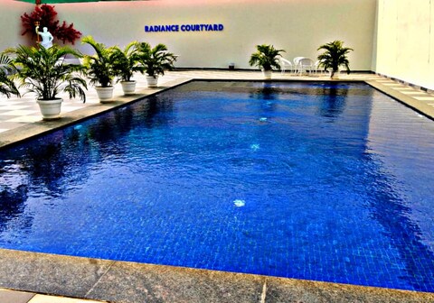 Hotel Radiance Courtyard