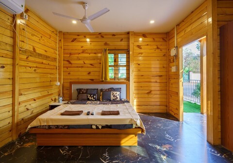 Log cabin 1 Cosy spacious N ideal studio for 2
