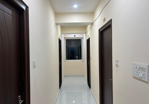 Hotel Devika Inn