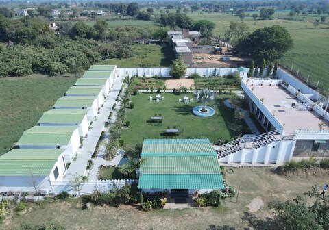 The Castle Crown - Hem Vilas Resort Ranthambore